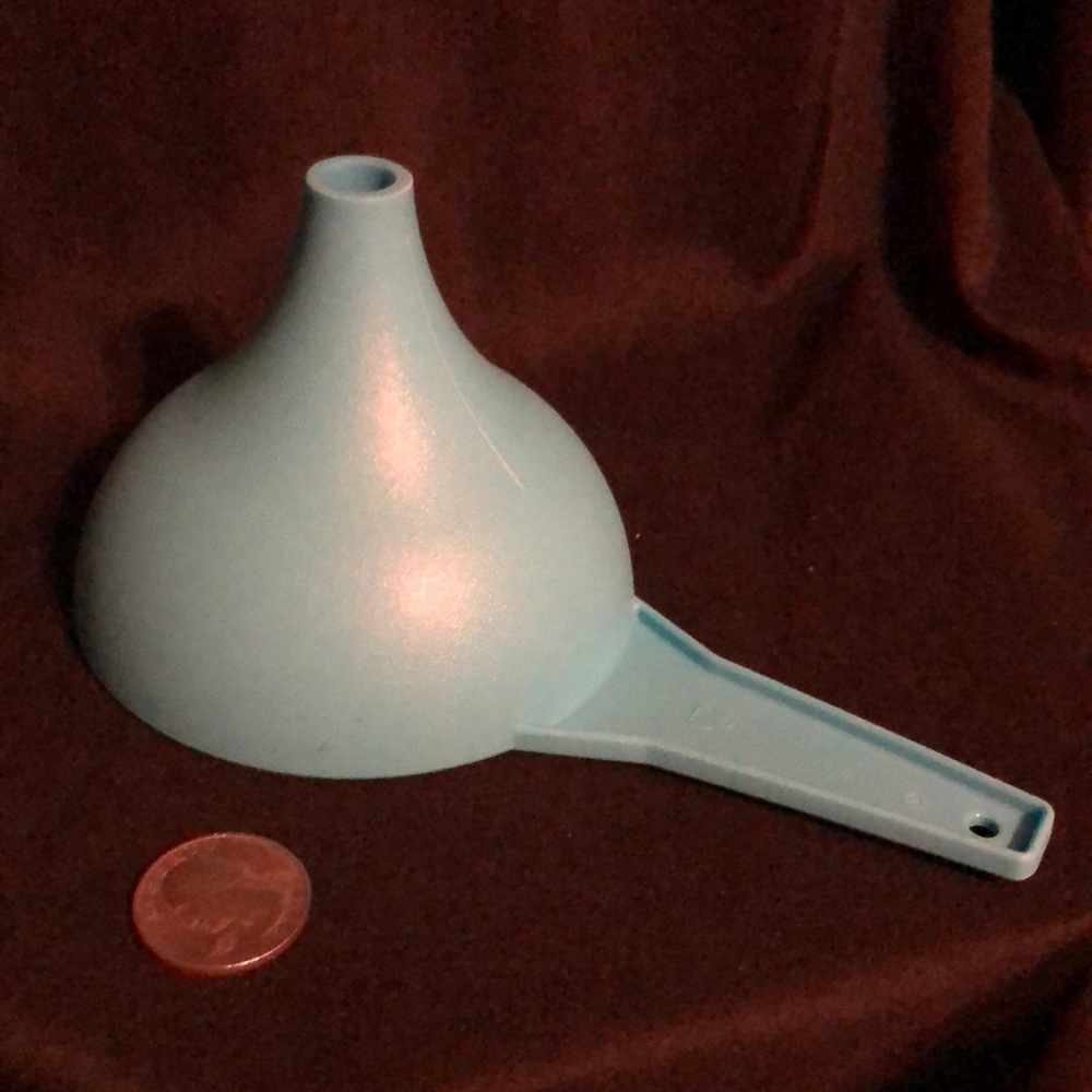 Tupperware Funnel